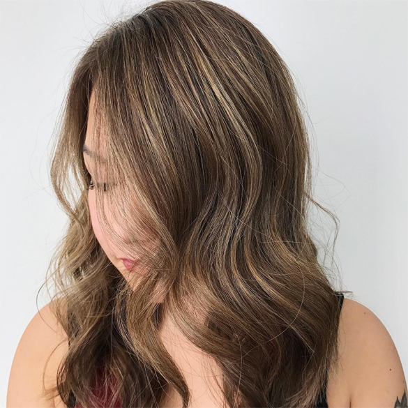 REVERSE BALAYAGE IS THE NEW GO-TO TREND FOR SUN-KISSED HAIR REVERSE BALAYAGE IS THE NEW GO-TO TREND FOR SUN-KISSED HAIR