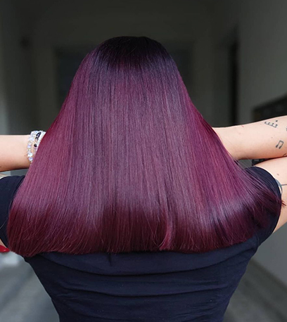 Bild von traumhaftem Black-Cherry-Haar, kreiert mit Wella Professionals